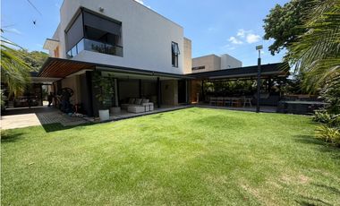 CASA CAMPESTRE CON JACUZZI