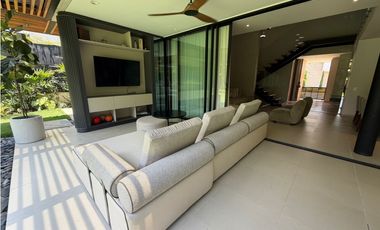 CASA CAMPESTRE CON JACUZZI