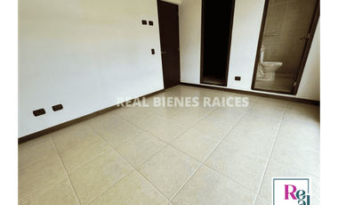 CASA CAMPRESTE EN ARRIENDO – UNIDAD CERRADA
