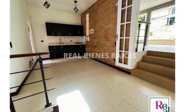 CASA CAMPRESTE EN ARRIENDO – UNIDAD CERRADA