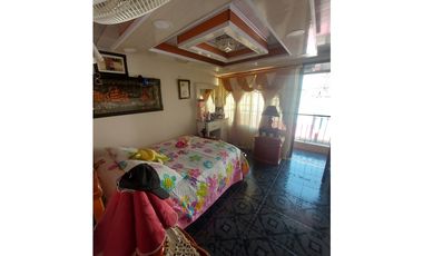 CASA EN VENTA EN QUIMBAYA