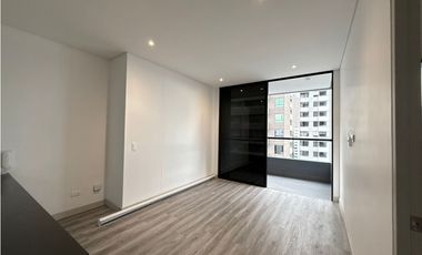 Apartaestudio para la renta tradicional en el Poblado, piso 17