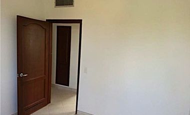 APARTAMENTO EN ARRIENDO EN PRADOMAR