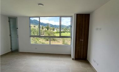 Arriendo apartamento nuevo en La Ceja