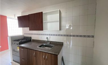 Apartamento en Venta Palma Real Santa Marta 3 Hab + Servicio