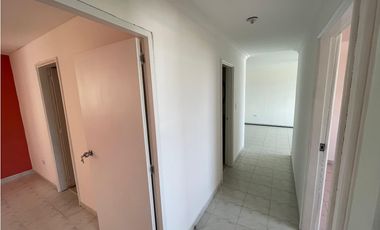 Apartamento en Venta Palma Real Santa Marta 3 Hab + Servicio