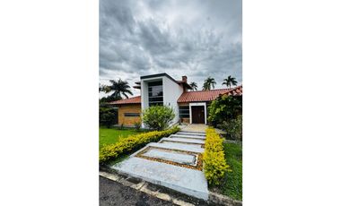 VENTA CASA CAMPESTRE CERRITOS