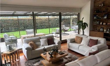 Casa Campestre en Arriendo  Via Cota