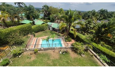 ARRIENDO CASA CAMPESTRE  VIA  ACACIAS