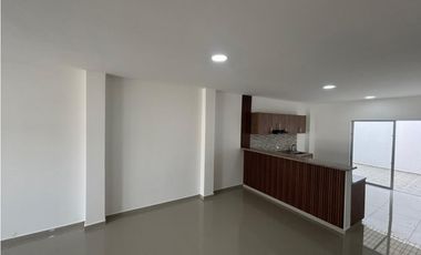 SE VENDE CASA EN ZONA  ORIENTE DE MONTERIA.
