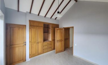 VENTA CASA CAMPESTRE NORTE DE ARMENIA