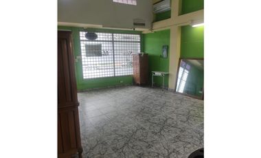 Local Comercial en Venta en Urbanización El Carmen