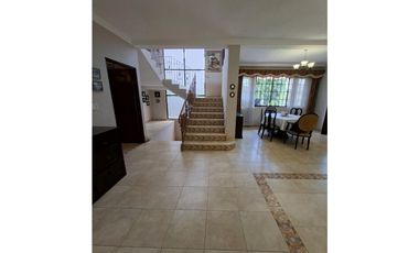 Casa en Venta en Urbanización Herbruger, Bella Vista
