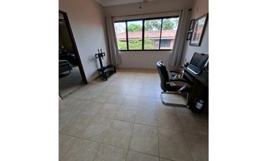 Casa en Venta en Urbanización Herbruger, Bella Vista
