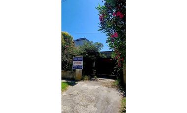 Lote único de 225 m2 en San Carlos.