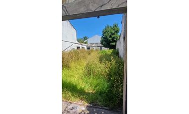 Lote único de 225 m2 en San Carlos.