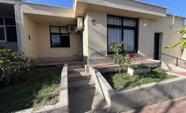 VENTA DE CASA CALLE SAN JOSÉ 1823, BARRIO SANIDAD, CAPITAL