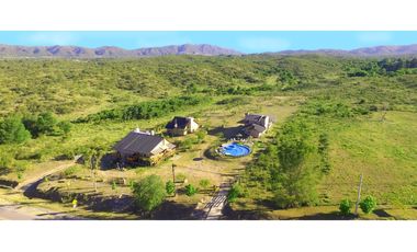 En venta complejo de cabañas mas casa, Icho Cruz
