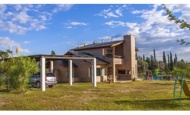 En venta complejo de cabañas mas casa, Icho Cruz