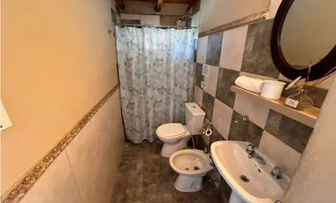 En venta complejo de cabañas mas casa, Icho Cruz