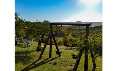 En venta complejo de cabañas mas casa, Icho Cruz