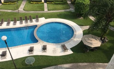 Departamento  en Paraíso Country Club Emiliano Zapata - CRB-835-De