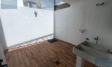 Casa con Jardín y Terraza | Tres recamaras con closet | 10 Min del Centro de Tlaxcala