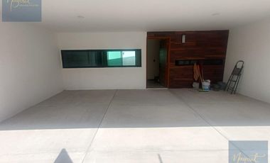 Casa con Jardín y Terraza | Tres recamaras con closet | 10 Min del Centro de Tlaxcala