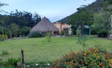 VENTA DE RANCHO EN TOLIMAN QUERETARO GA