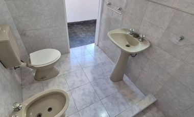 Alquiler PH 3 Ambientes en Loma Hermosa