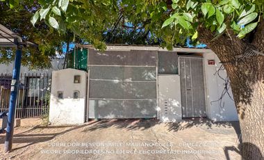 Casa 4 ambientes de 120 m² en venta c/ cochera en Ezeiza