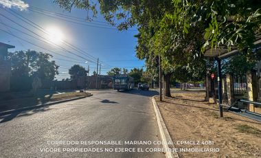 Casa 4 ambientes de 120 m² en venta c/ cochera en Ezeiza