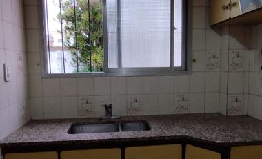 Casa en alquiler en Gerli Este
