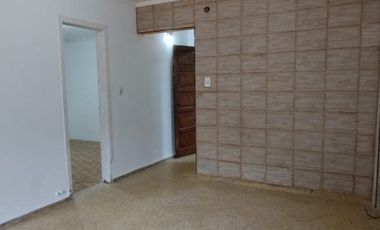 Casa en alquiler en Gerli Este