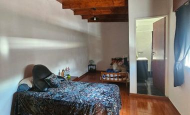 Departamento Tipo Casa en venta en Remedios de Escalada Este