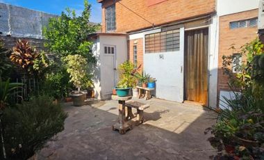 Departamento Tipo Casa en venta en Remedios de Escalada Este