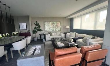 En Venta Departamento con Terraza en Vista Real. Interlomas