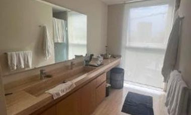 En Venta Departamento con Terraza en Vista Real. Interlomas