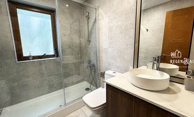 ESPECTACULAR CASA NUEVA EN PARCELA DE  1HA