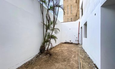 VENTA DE EDIFICIO EN URB. SANTA ISABEL DE CARABAYLLO