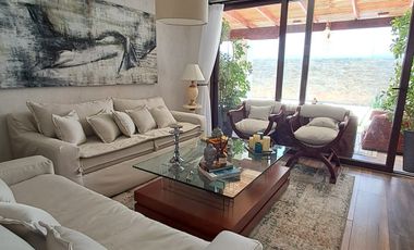 VENTA HERMOSA E ILUMINADA CASA COSTA LAGUNA