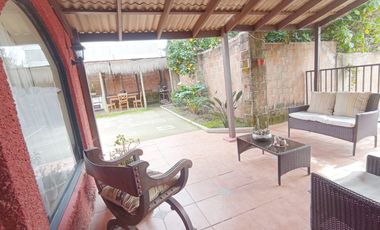 CRISOL VENDE HERMOSA CASA, AMPLIA, CENTRAL EN QUILPUE