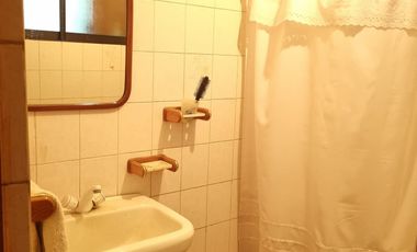 OPORTUNIDAD CENTRO CONCEPCIÓN CASA 3 NIVELES, 6D