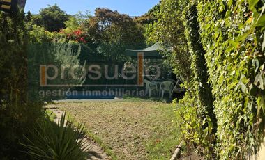 ACOGEDORA  CASA DE 1 PISO EN MIRAFLORES EXCELENTE UBICACIÓN