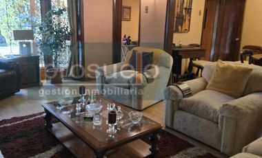 ACOGEDORA  CASA DE 1 PISO EN MIRAFLORES EXCELENTE UBICACIÓN