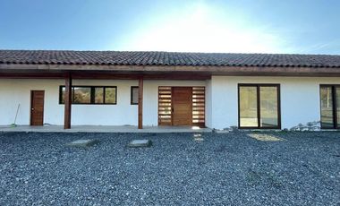 Venta Casa Estilo Colonial en Curicó