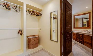 Residencia Casa de lujo en venta precio de remate / Acapulco / Real Diamante | Alberca Privada, Terraza 198 m² / club de playa