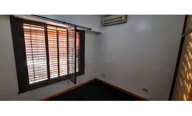 Casa 3 ambientes con terraza