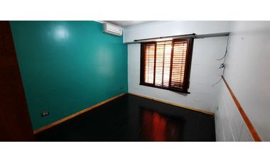 Casa 3 ambientes con terraza