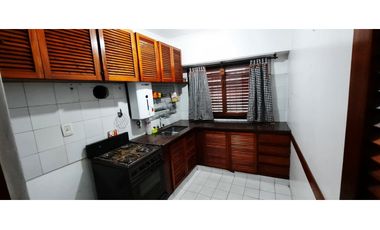 Casa 3 ambientes con terraza
